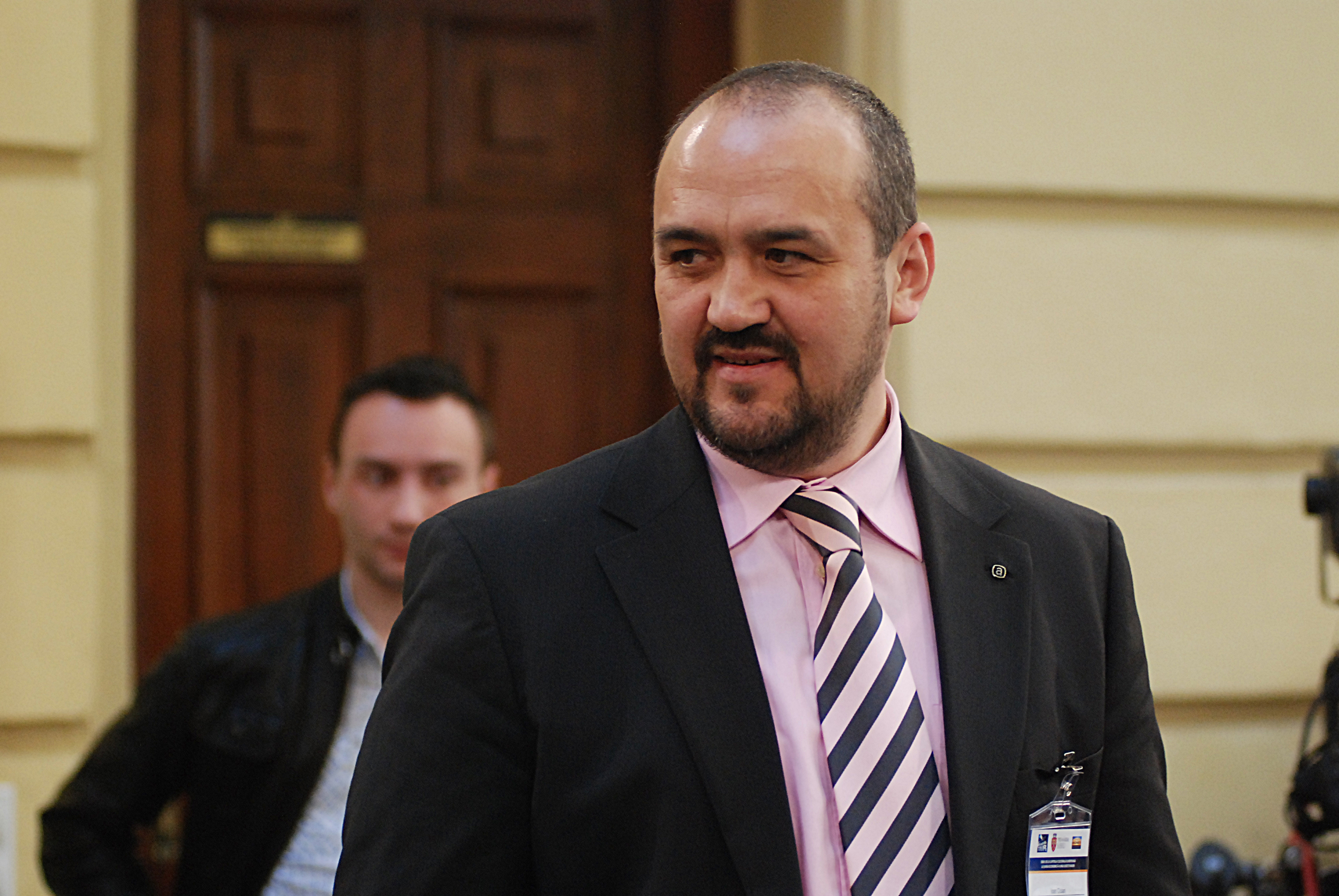 Ambient și-a cerut oficial insolvența. ”Piața autohtonă rămâne una dificilă”