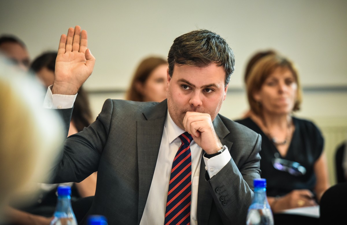 Viceprimarul Răzvan Pop va alerga la maraton. ”Promit ca rezist mai mult de 100 de metri...”