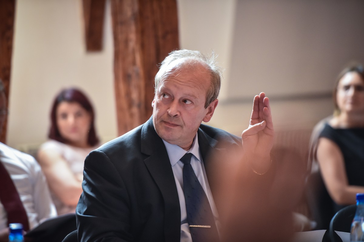 Bătălia pentru ultima societate de construcții deținută de sibieni