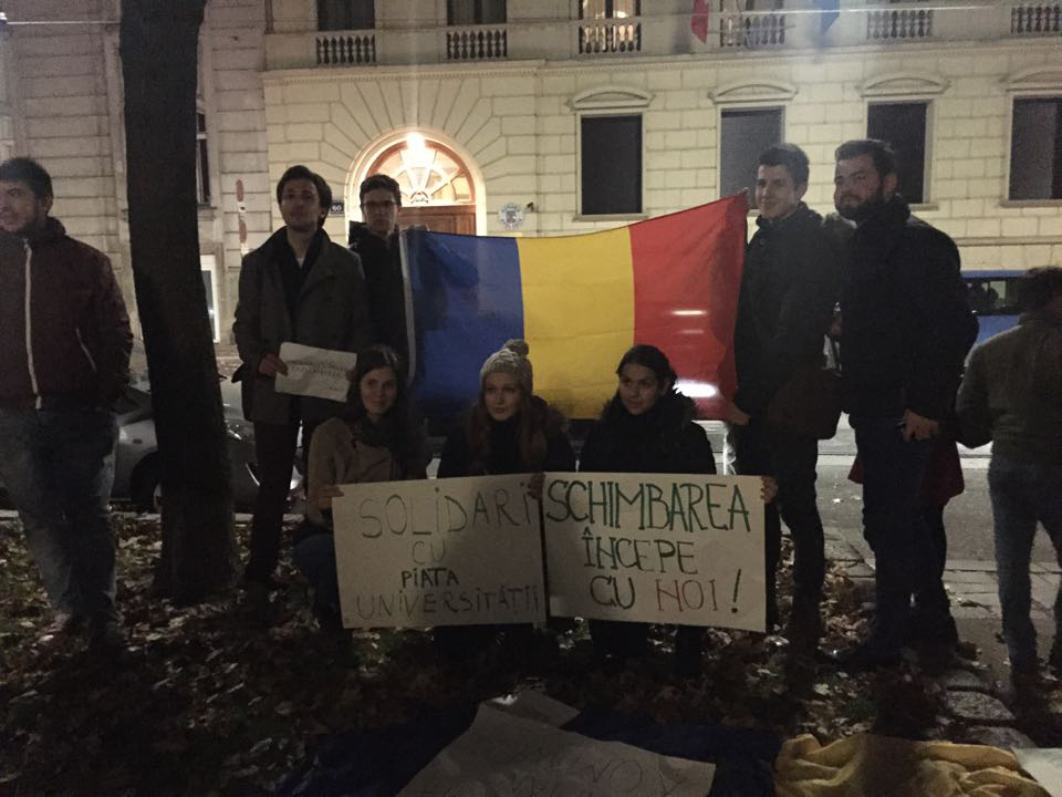 Actualizare  - Sibienii au ieșit să protesteze și în Viena. ”Vrem o Românie fără corupție, în care să ne întoarcem cu drag”