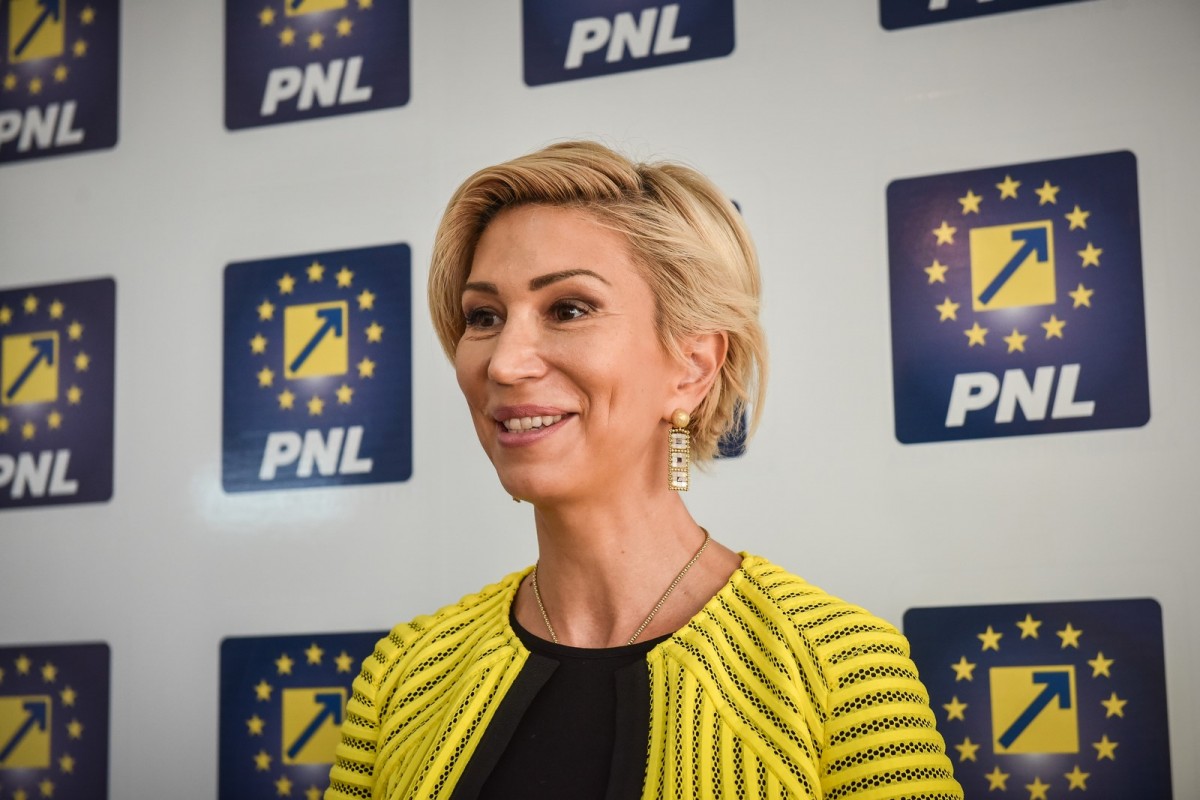 Raluca Turcan a fost reconfirmată la conducerea PNL. ”Trebuie să întărim parteneriatul cu președintele Iohannis”