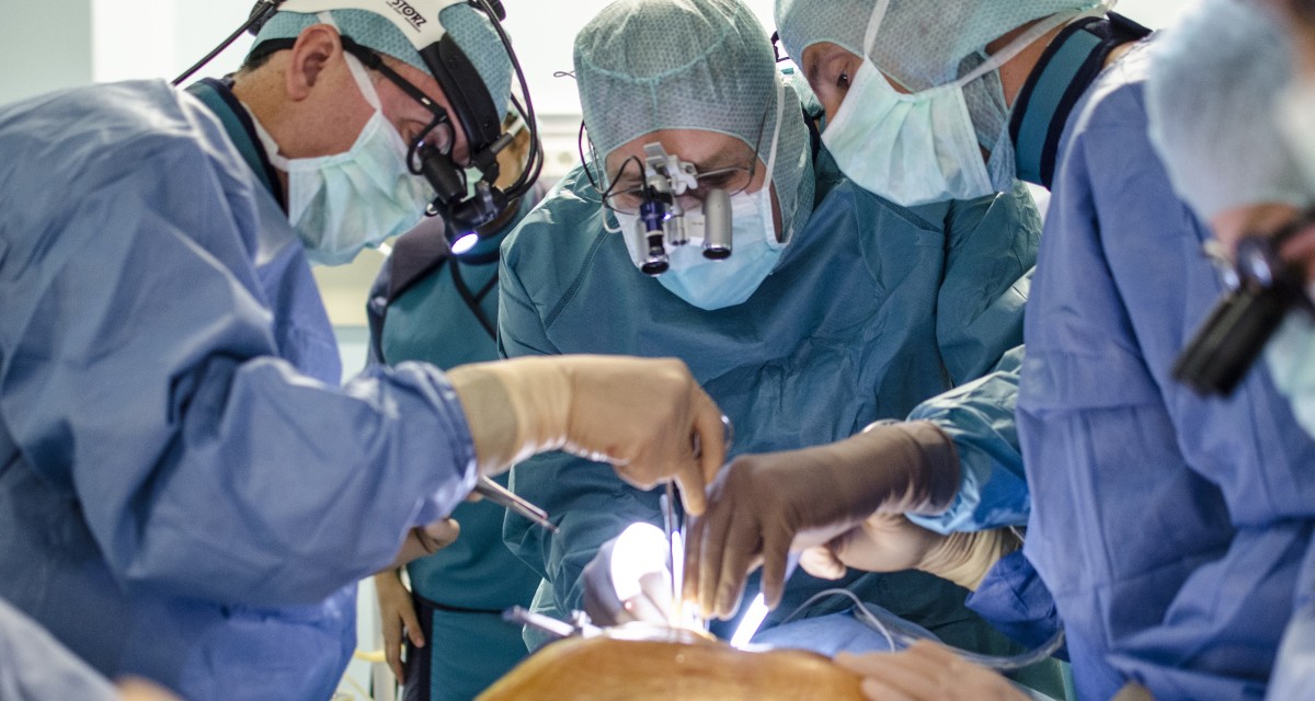 Scandalul transplantului pulmonar în România. Centrul de transplant la Sibiu așteaptă de doi ani o vizită