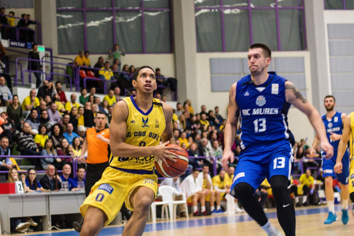 CSU Sibiu câștigă partida în deplasare la Mureș, la 56 de puncte diferență