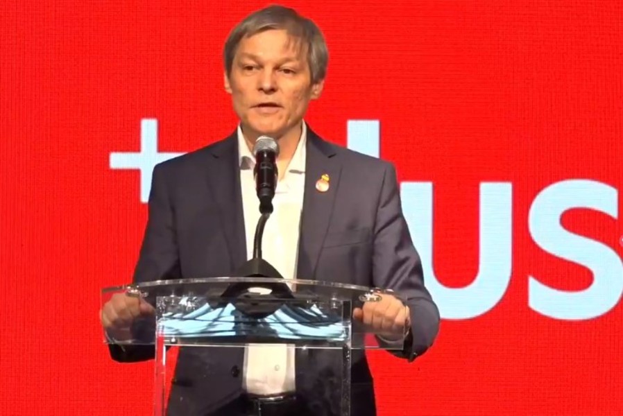 Dacian Cioloș a fost ales președinte al Partidului PLUS. „Este un mandat de maxim un an”