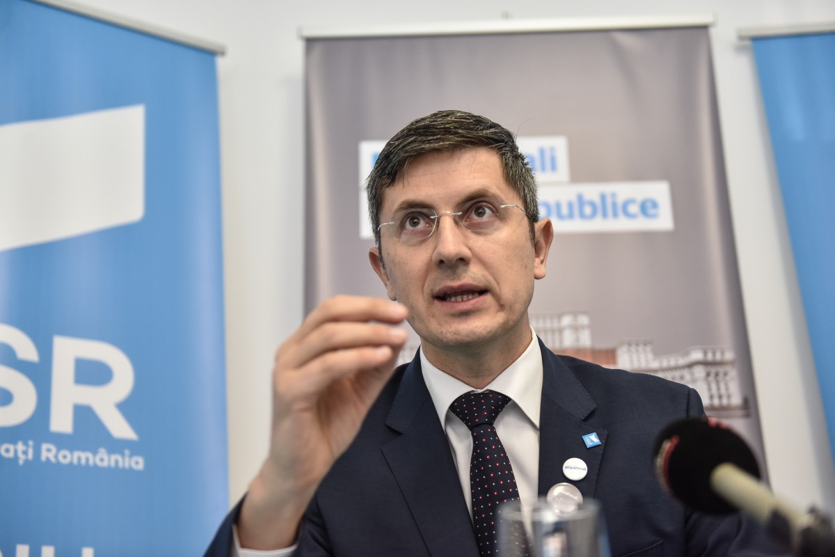 Dan Barna cere demisia Vioricăi Dăncilă și a lui Petre Daea: „Prostia nu e o scuză!”