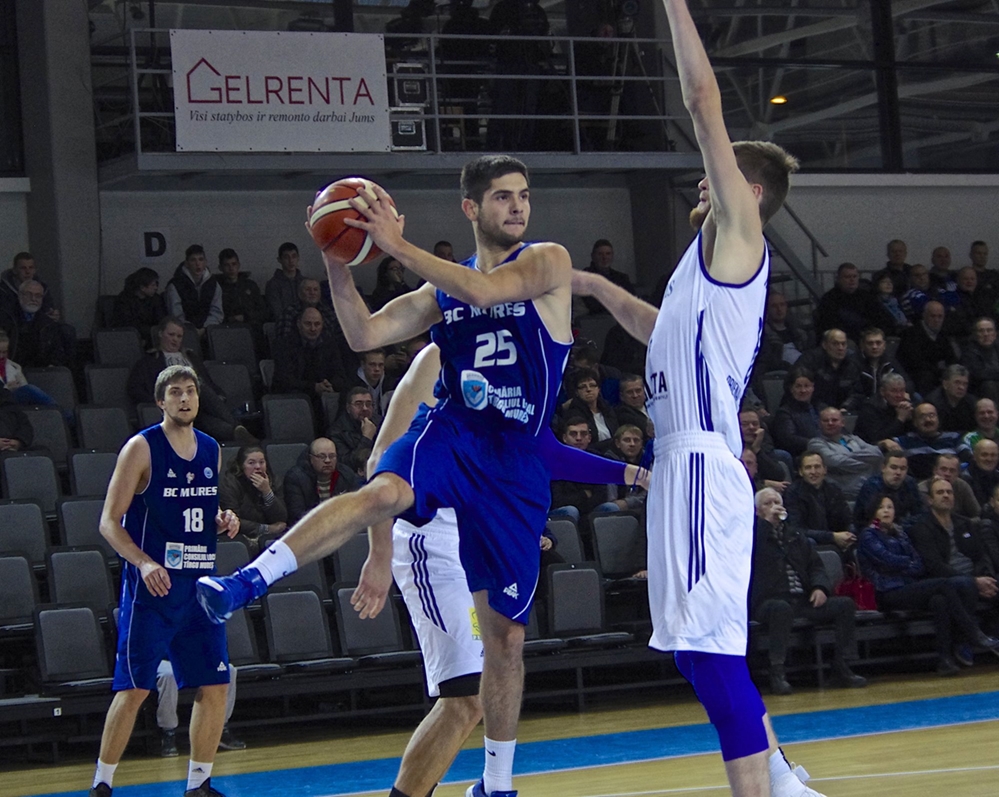Jucător tânăr, cu experiență în Liga Națională, ultima achiziție a BC CSU Sibiu