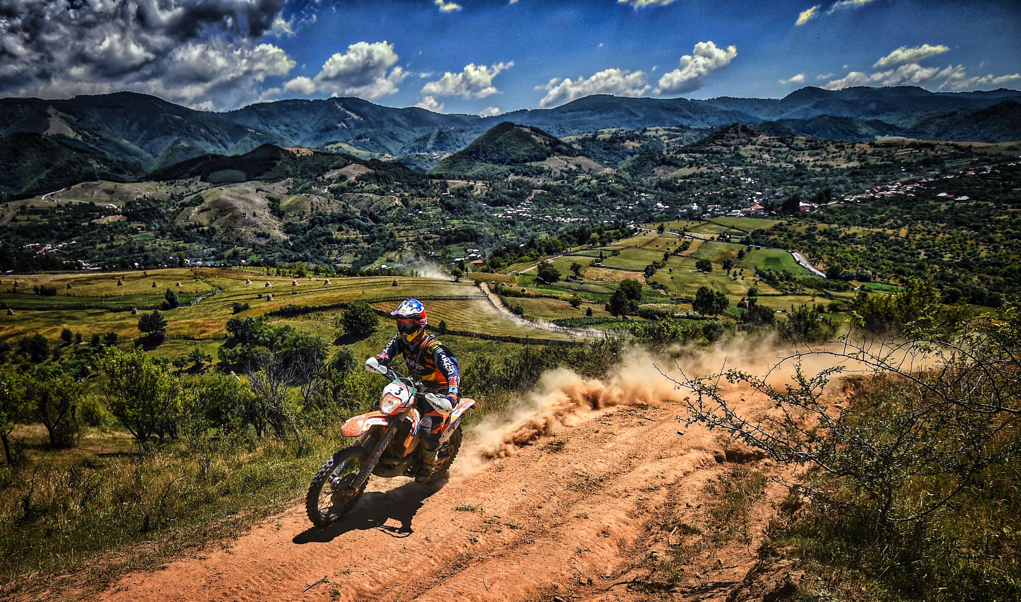 Start înscrieri – Red Bull Romaniacs 2016