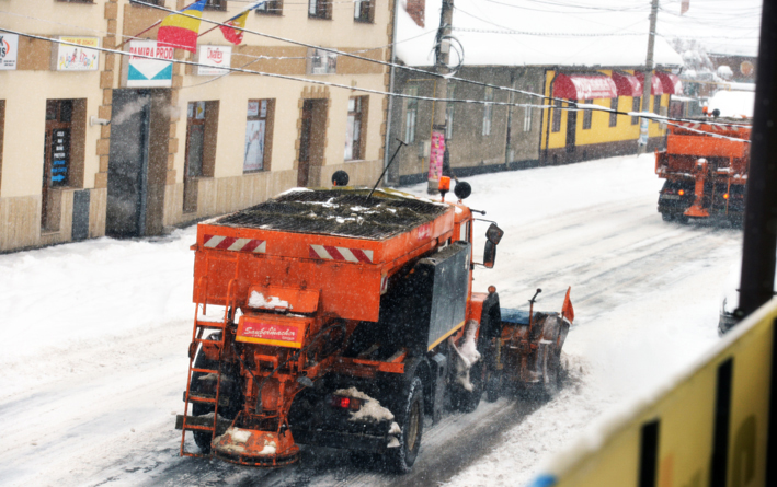 Cum s-a făcut deszăpezirea la Sibiu, în urma ninsorii de astăzi | foto video