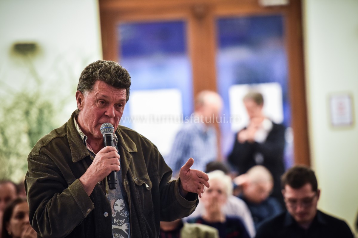 Konstantin Schmidt, fostul director al Festivalului de Jazz, arestat la domiciliu