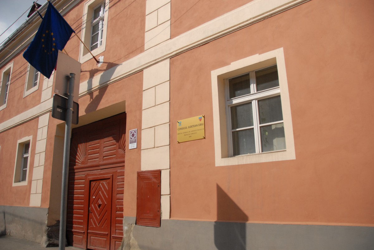 15 copii din centrele de plasament, directori la DGASPC Sibiu