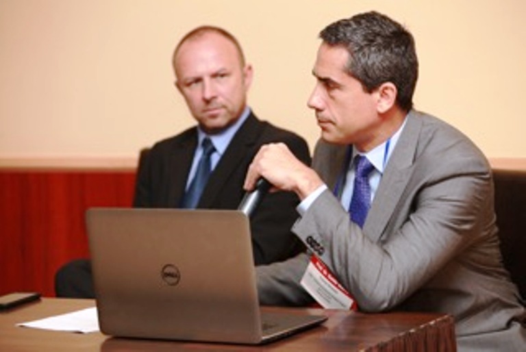 Chirurgia umărului, promovată de ortopezii SCJU Sibiu 
