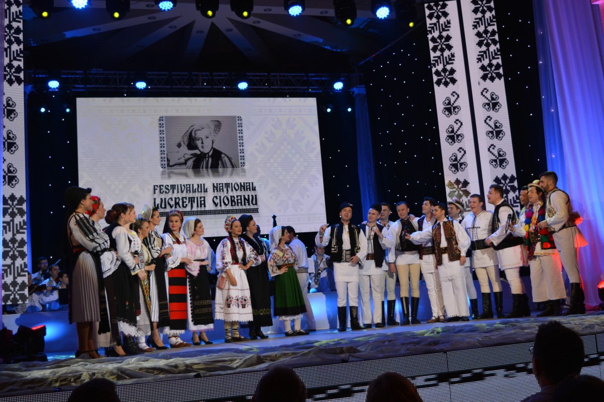 Festivalul ”Lucreția Ciobanu” a început cu casa închisă