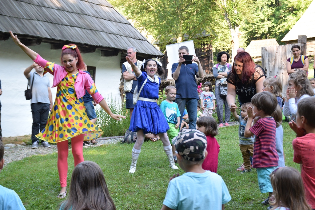 Ateliere interactive pentru copii. În Muzeul în aer liber Astra
