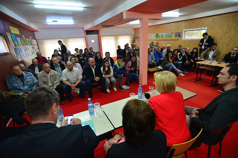 Conducerea Sibiului invită locuitorii la consultări publice pe cartiere