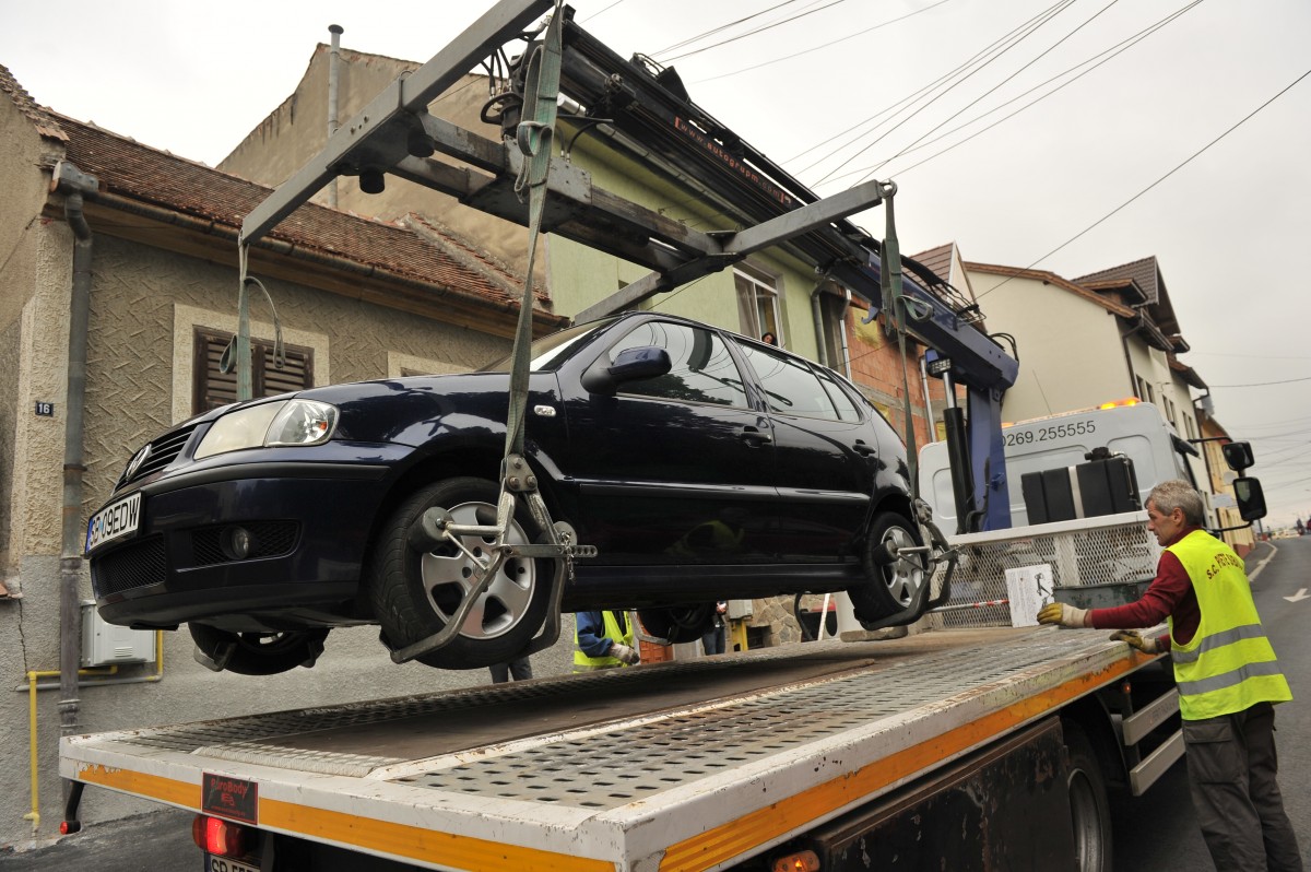 Bilanțul Poliției Locale pe 2017: Cinci mașini ridicate pe zi, mult mai puțin decât în trecut
