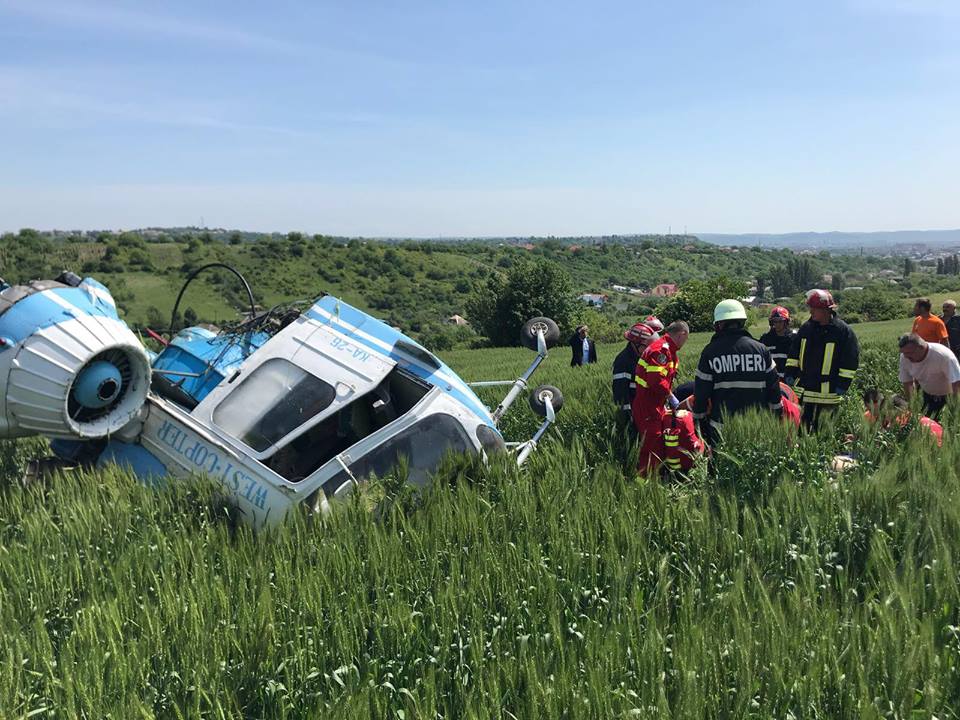 Elicopter cu două persoane la bord, prăbușit la Turda