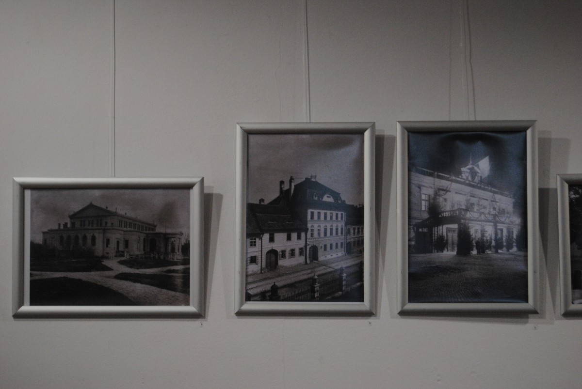 Expoziția dedicată lui Eminescu, deschisă până săptămâna viitoare