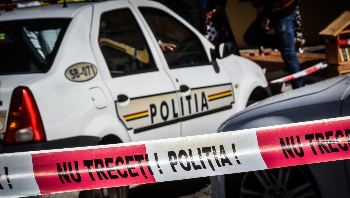 Scandal la o pensiune din Mediaș. Doi bărbați au fost reținuți