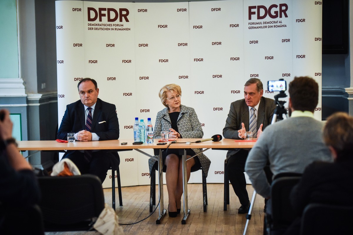 FDGR cere o lege privind statutul minorităților