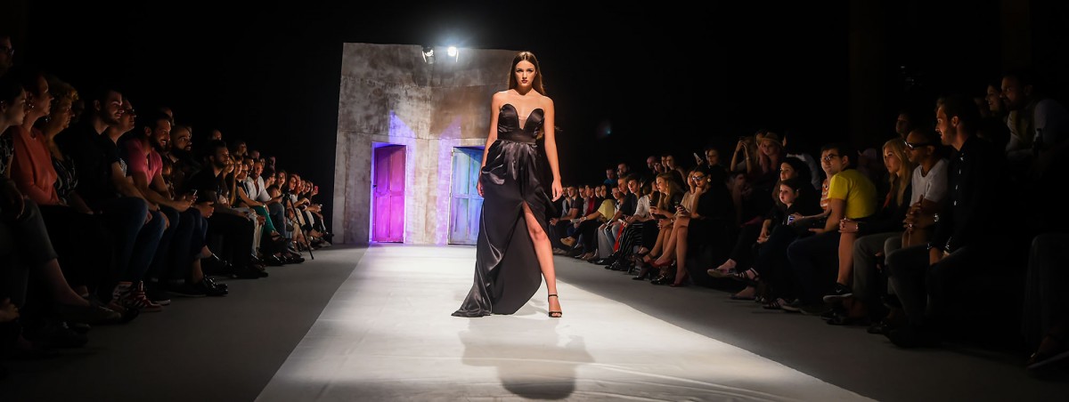 Feeric Fashion Week transformă Sibiul într-o uriașă pasarelă de modă