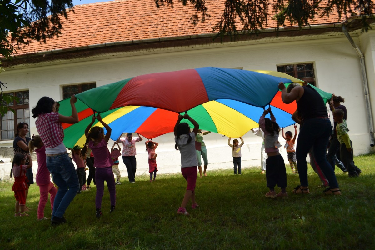 Caravana de recrutare pentru grădiniță OvidiuRo, la Sibiu 