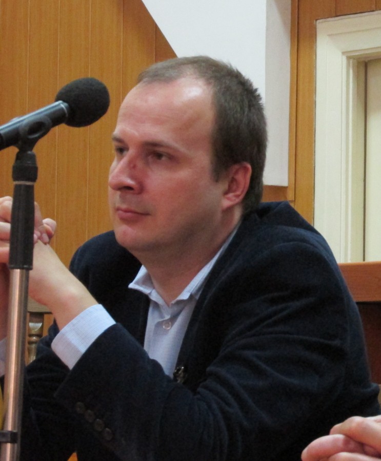 Criticul literar Andrei Terian, profesor al ULBS, premiat de Academia Română