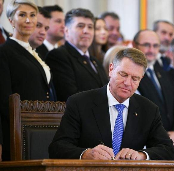 Raluca Turcan: Președintele Klaus Iohannis cheamă românii să scape țara de corupți!