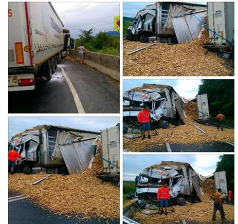 ACTUALIZARE Traficul s-a reluat pe DN7, după ce două TIR-uri s-au ciocnit