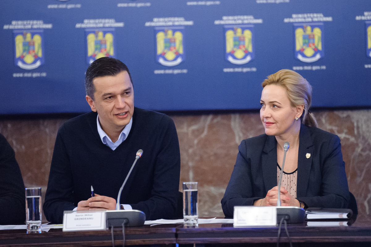 Ministrul de Interne: Am învăţat mecanismul de la un bun profesor, el se numeşte Liviu Dragnea