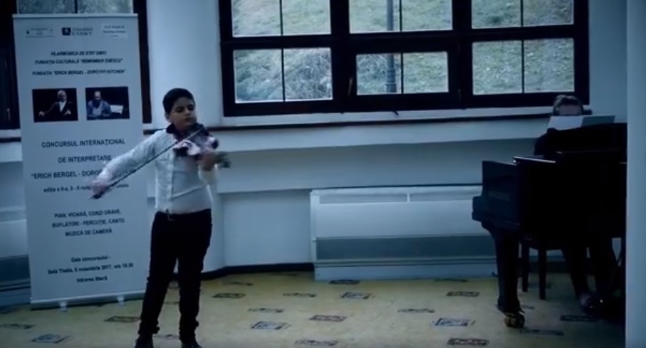 Video. Fiul lui Liviu Guță a luat locul I la vioară, la un concurs desfășurat la Filarmonica Sibiu