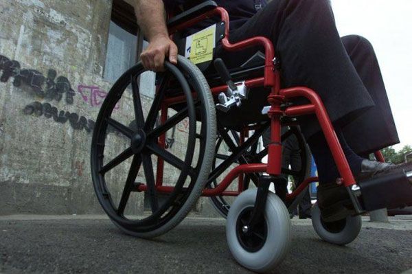 Anchetă în rândul sibienilor cu dizabilități permanente: aproape o treime erau, de fapt, sănătoși