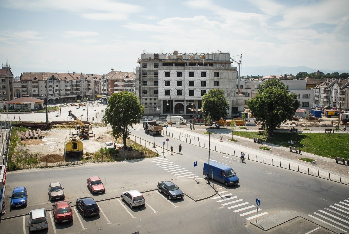 Hotelul din piața Gării, scos la executare silită pentru trei milioane de euro