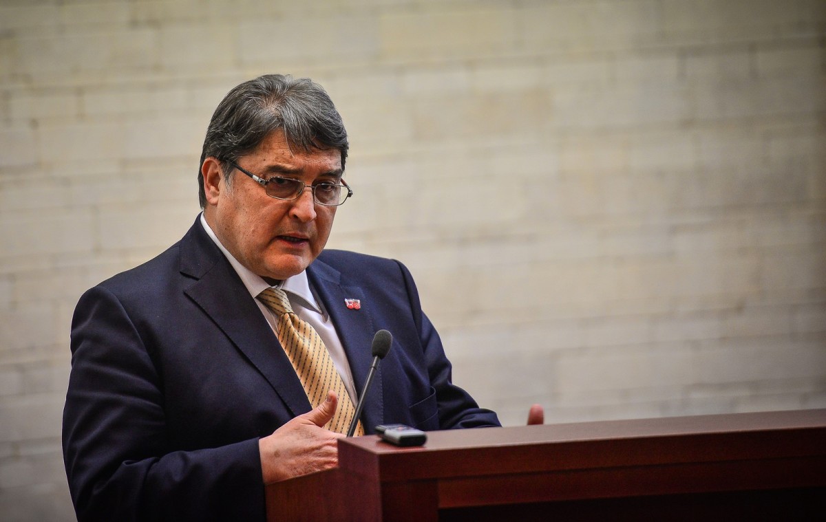 Emil Hurezeanu a lansat la Sibiu volumul „Jurnal politic românesc” 