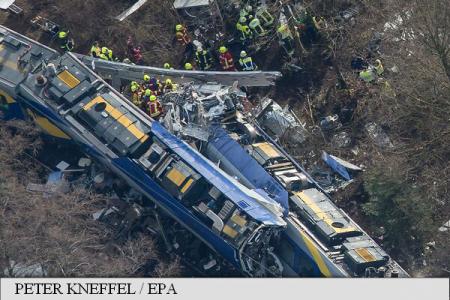 O româncă, rănită grav în accidentul feroviar din Germania