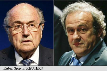 Blatter și Platini, suspendați opt ani din toate activitățile legate de fotbal
