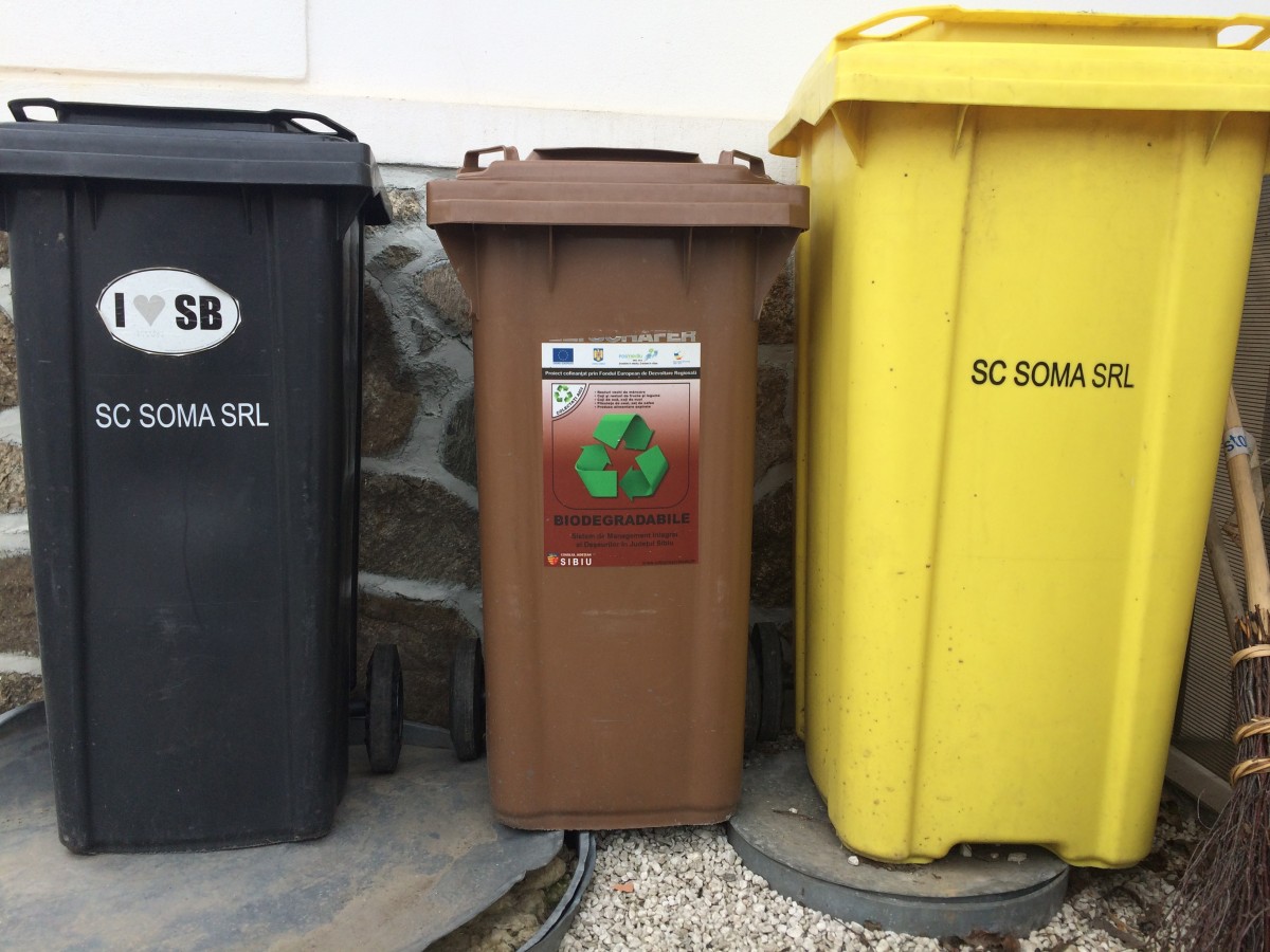 Sibiul reciclează! Cum se modifică sistemul de colectare a deșeurilor pentru cei din zona rurală