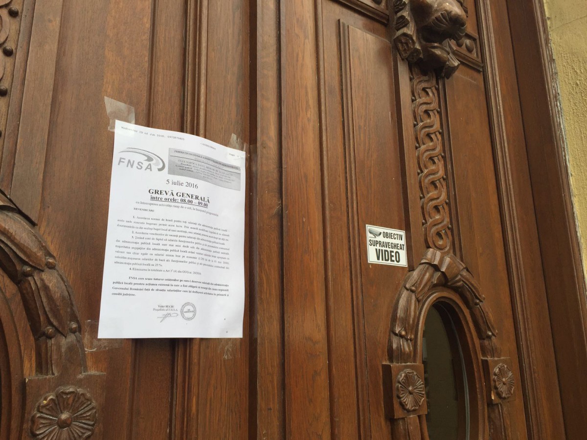 Angajaţii din administraţie nu renunţă la greva generală de marţi