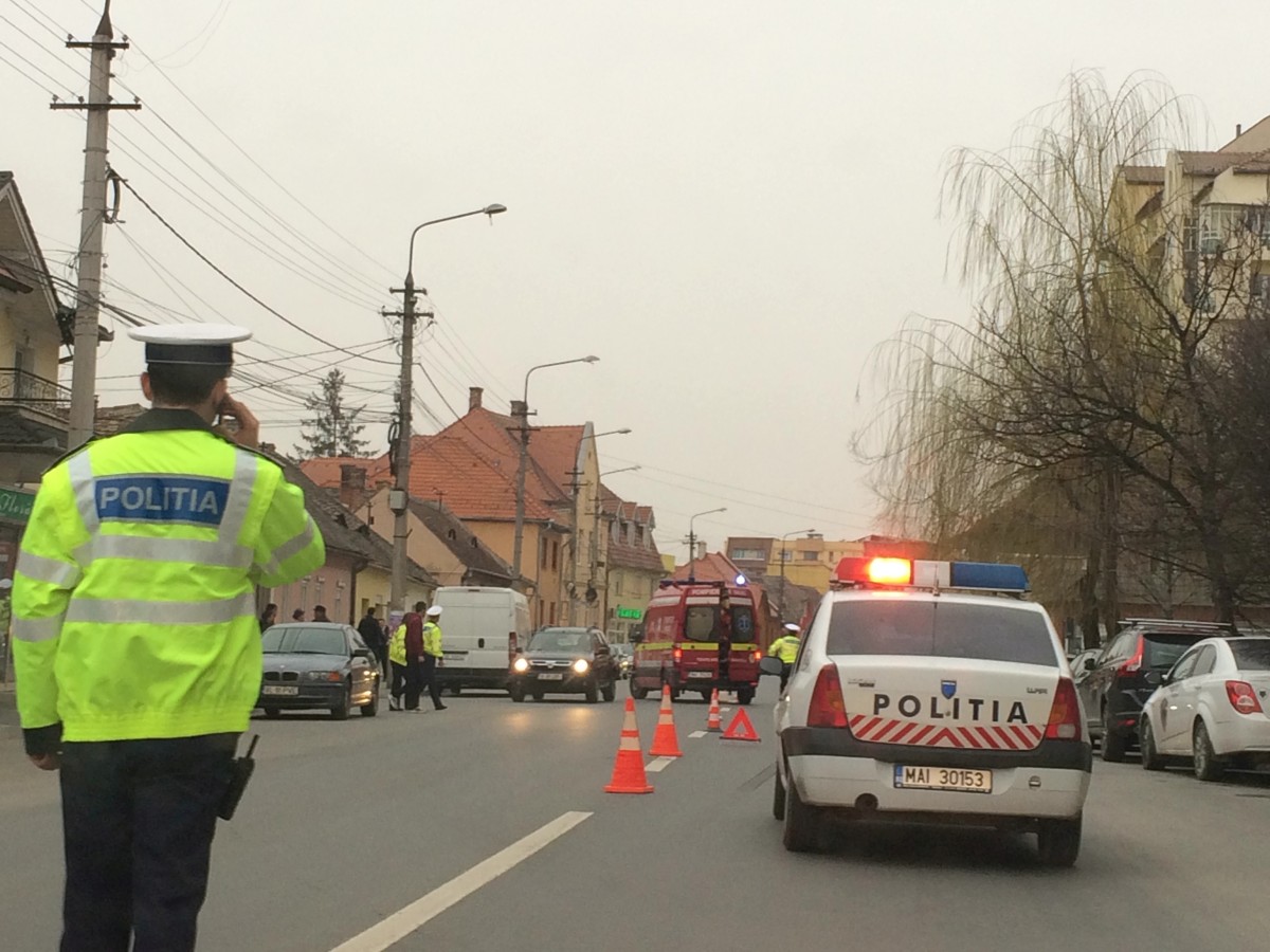 GALERIE FOTO – Accident grav pe strada Lungă din Sibiu
