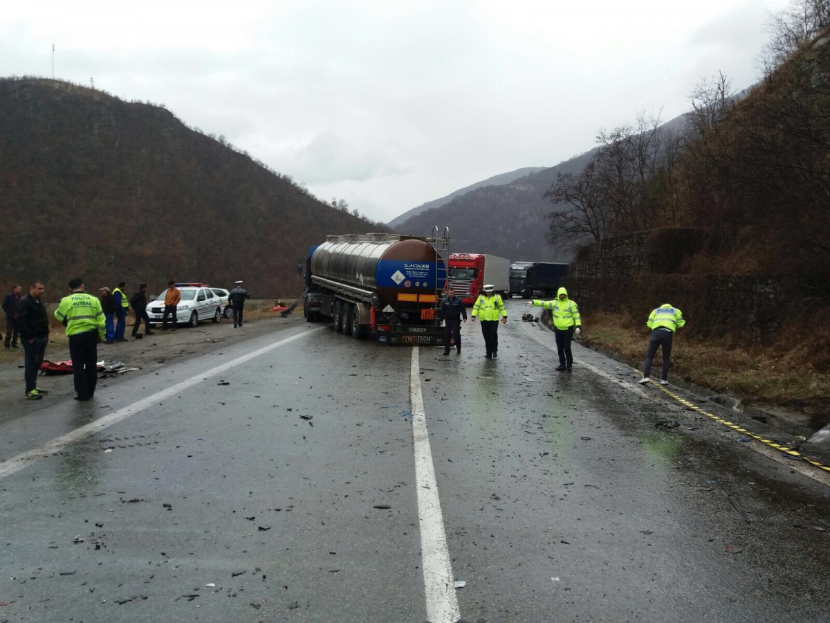 O femeie a murit într-un accident pe Valea Oltului | foto