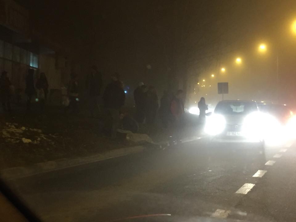 Pieton acroșat pe trecere pe Calea Cisnădiei
