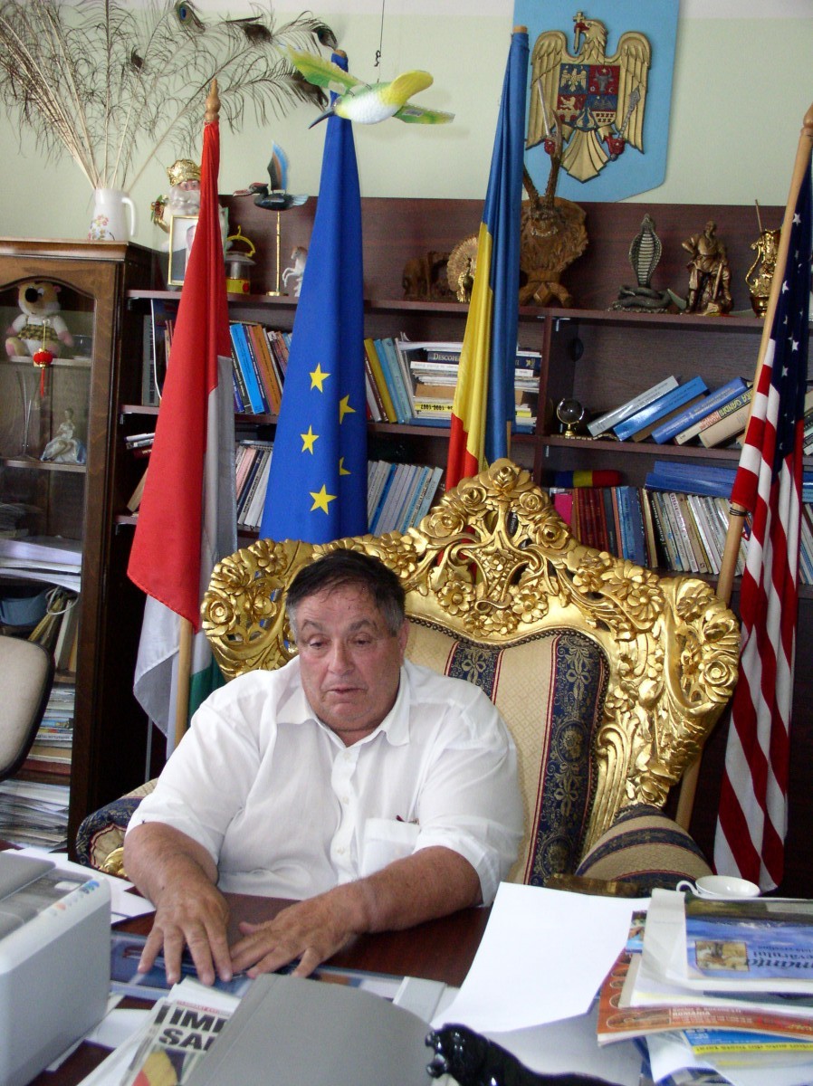 Consiliu de coroană. Se stabilește cine va fi noul împărat al romilor