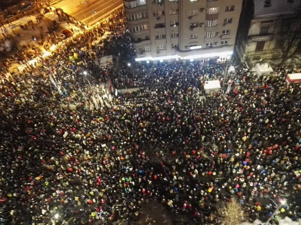 Violențe în Piața Victoriei