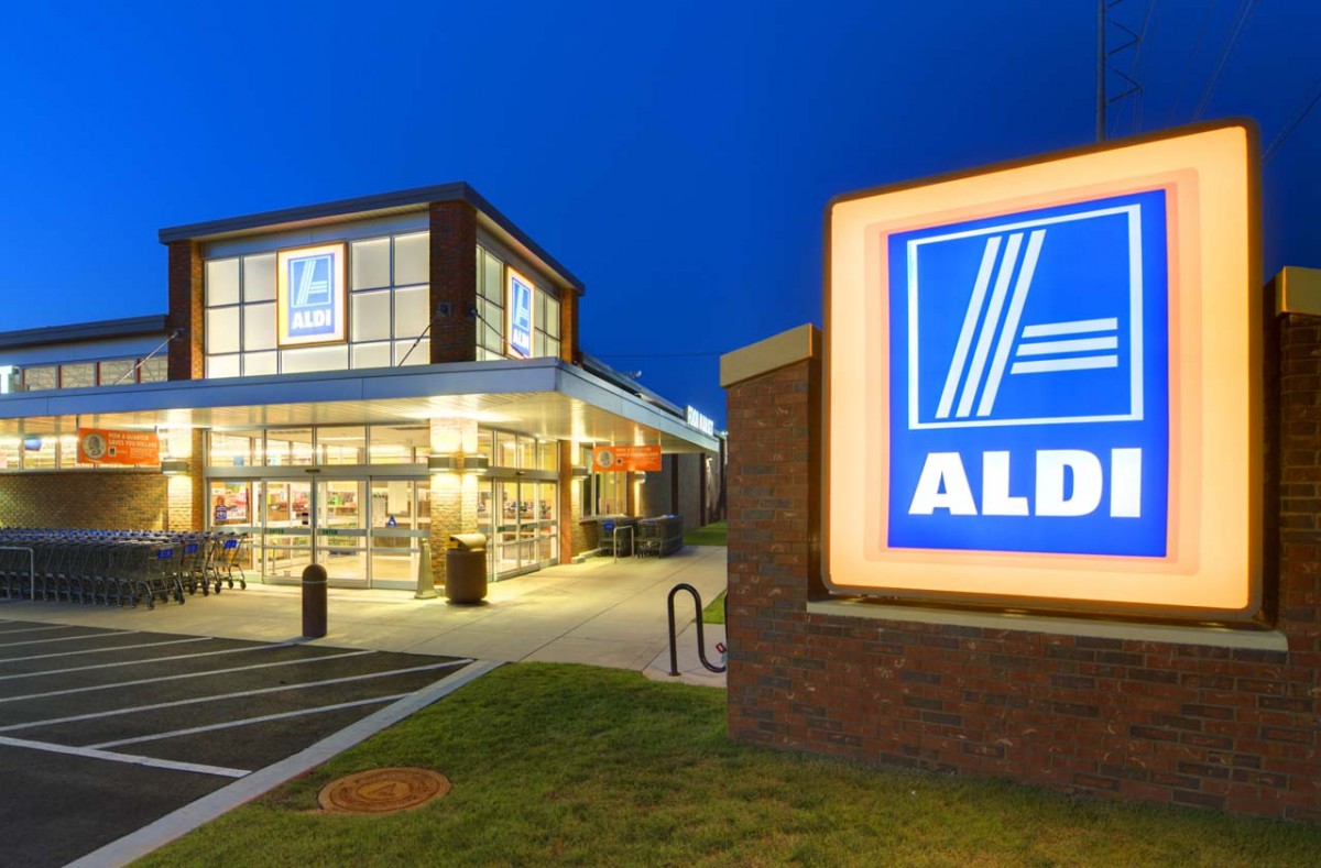 Aldi vine în România