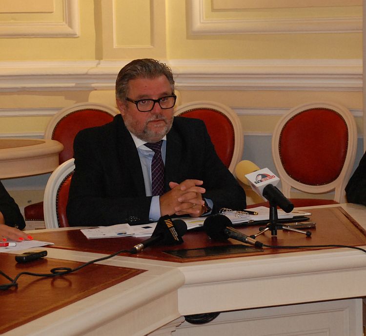 Rectorul ULBS despre candidatura pentru un nou mandat: ”Nu știu dacă o să am contracandidat, e democrație, mă aștept la orice!” 