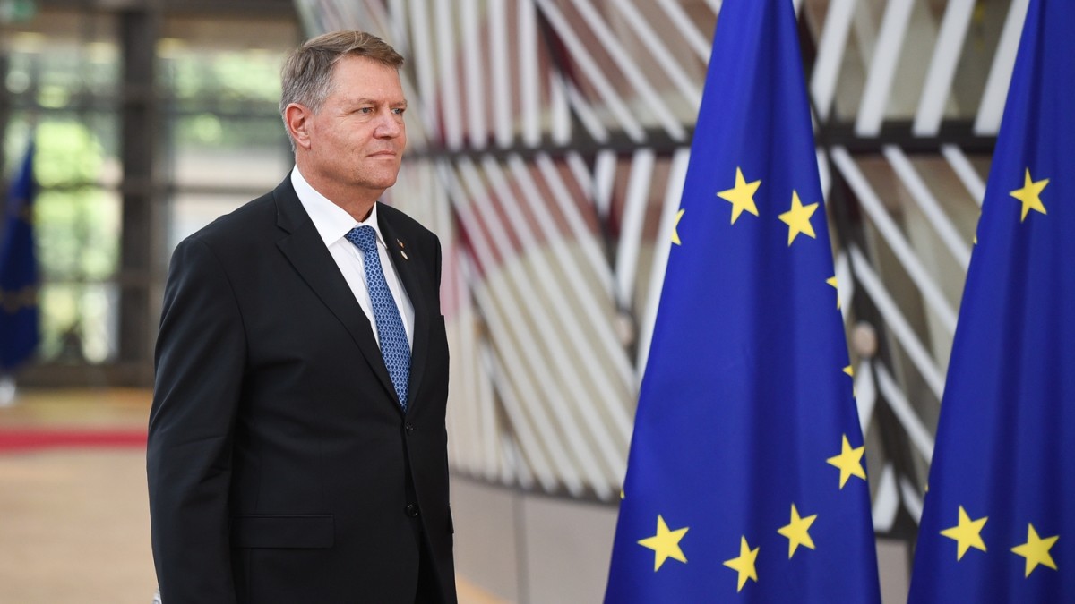 Iohannis: progresul României este indisolubil legat de existenţa unei legislaţii coerente şi stabile