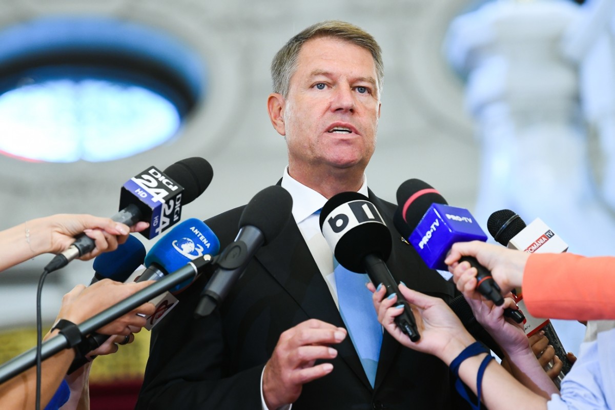 Iohannis, către Laufer: A picat testul maturităţii, este portavocea propagandei toxice pesediste