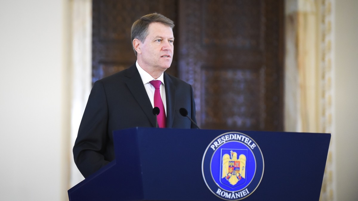 Mesajul președintelui Iohannis de 23 August. ”Generația actuală trebuie să rămână activă în lupta pentru apărarea democrației”