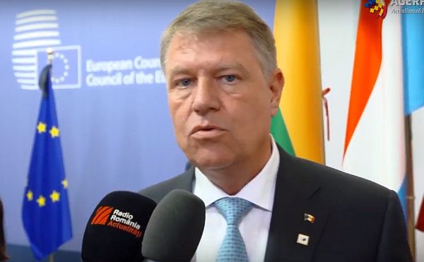 Președintele Iohannis despre autostrăzi: Hărți colorate și planuri frumoase... 15 km în 18 luni este ridicol de puțin