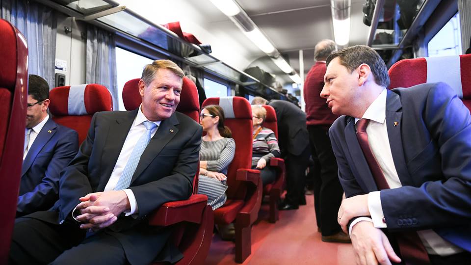 Iohannis: nu aș putea să merg cu trenul de la București la Sibiu, ar dura prea mult