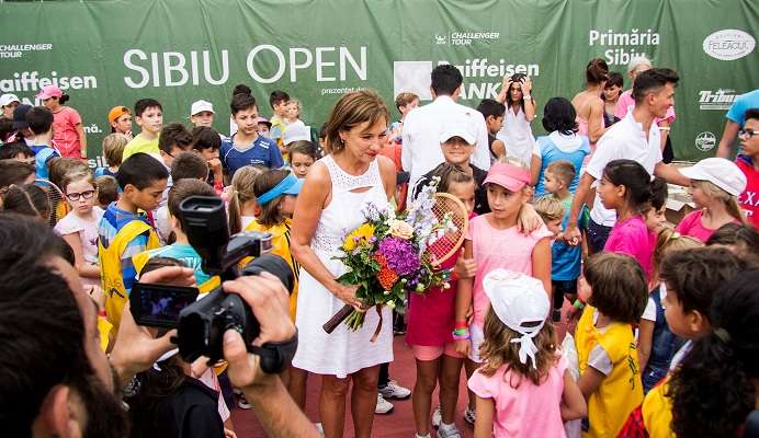 Carmen Iohannis a premiat copiii prezenţi la Sibiu Open Kids Day